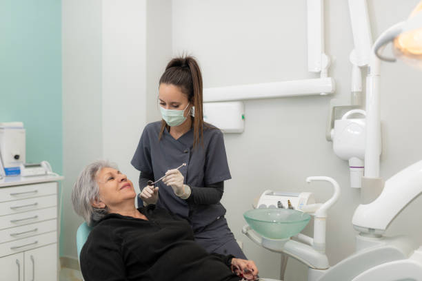 Best Emergency Gum Treatment in Forsyth, IL
